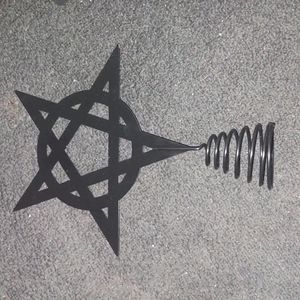 KILLSTAR hexmas pentagram tree topper